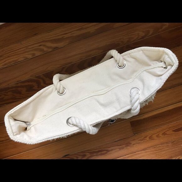 NWT Magid Tote  - Picture 4 of 9